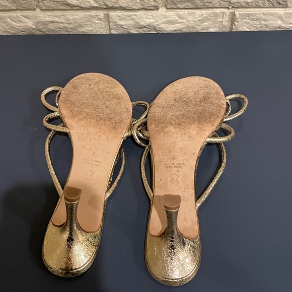 Gold Bow Strappy Sandal - Picture 9 of 10